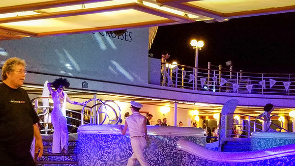 Grand Princess Lido Deck