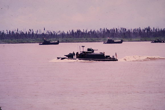 VietNam125